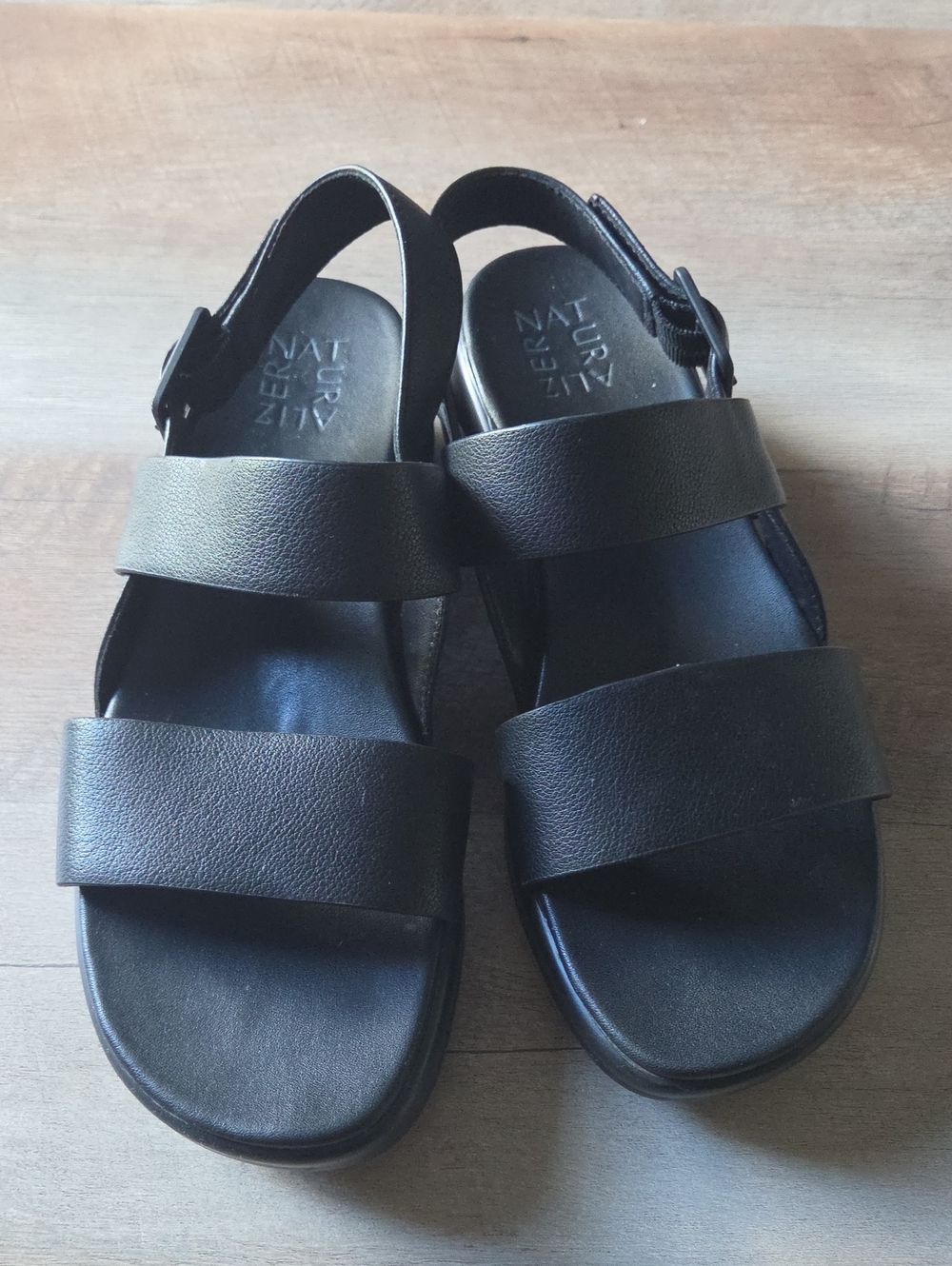 Naturalizer Coast Sandal Sling Back Size 8 - Picture 2 of 5